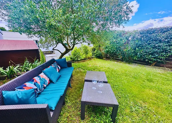 Hébergement de vacances Le COCON d'Artigues, Maison lumineuse avec jardin